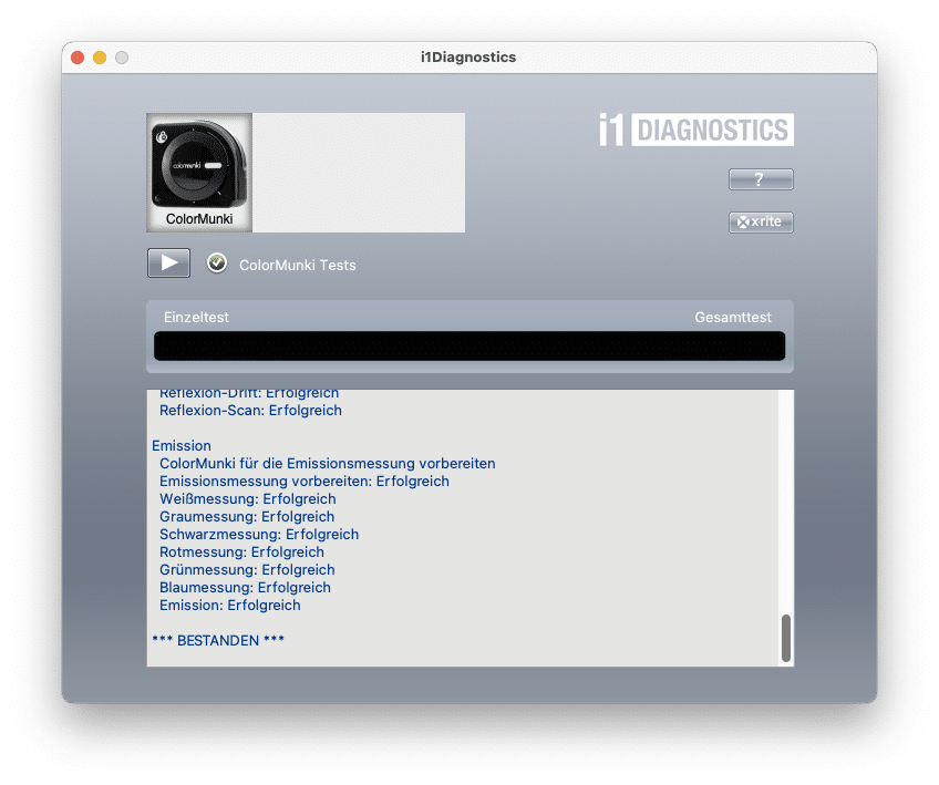 software interface for i1diagnostics displaying colormunki test results sections show successful reflection and emission scans in german overall status reads passed digital production Software interface for i1Diagnostics displaying ColorMunki test results. Sections show successful reflection and emission scans in German. Overall status reads '*** PASSED ***'.