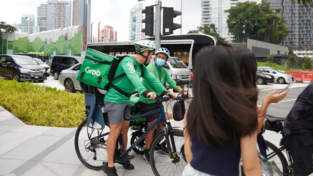 antony-tan-taking-out-delivery-with-grab